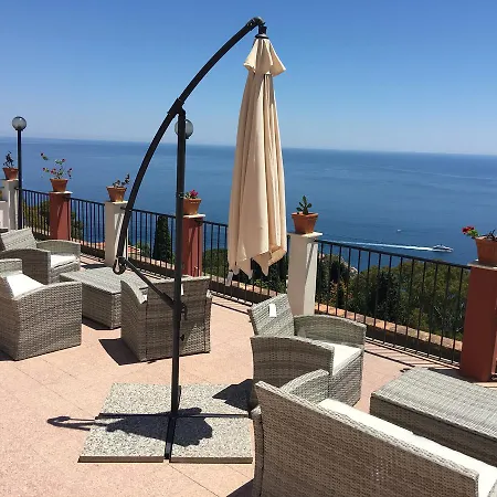 Elios Tao Hotel 3*