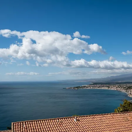 Elios Tao Hotel 3*