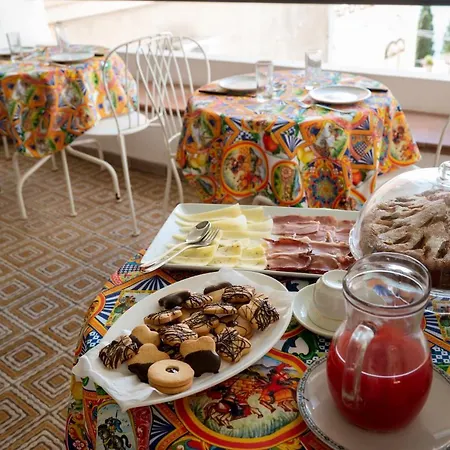 Elios Tao Hotel 3*