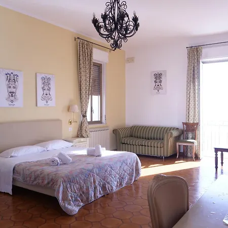 Elios Tao Taormina